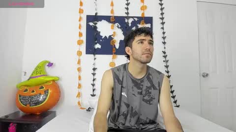 Maiky online show from October 3, 12:10 pm