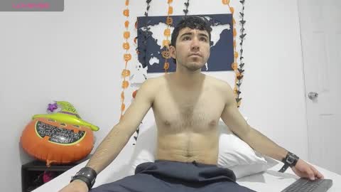 Maiky online show from October 10, 11:37 am