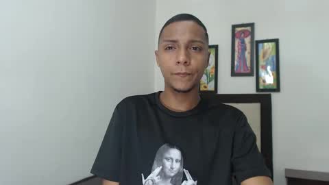 hotboyluxe online show from February 17, 3:27 am