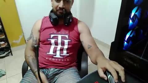 hotdog12273020 online show from May 13, 6:43 am