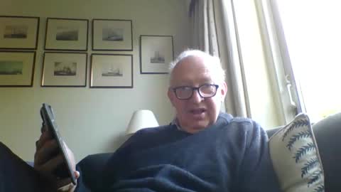 Snapshot of hotmuff99 chatting on October 27, 9:22 am hotmuff99 online show from October 27, 9:22 am