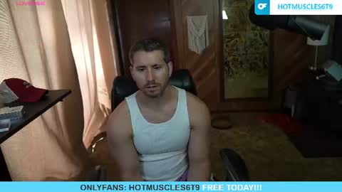 hotmuscles6t9 online show from June 10, 3:13 pm