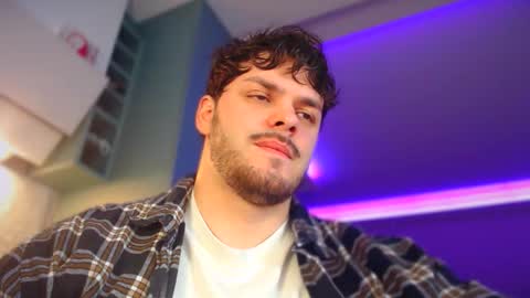 Jason online show from December 4, 2:07 am