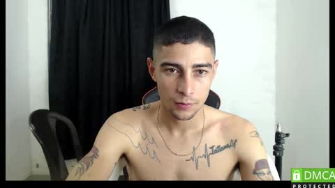 Snapshot of hotsteel420 chatting on October 29, 10:24 pm hotsteel420 online show from October 29, 10:24 pm