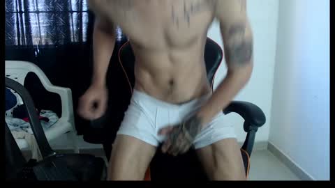 Snapshot of hotsteel420 chatting on February 4, 1:48 pm hotsteel420 online show from February 4, 1:48 pm