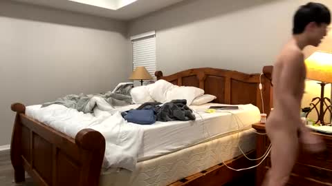 hottiewithabody101 online show from November 12, 7:41 pm