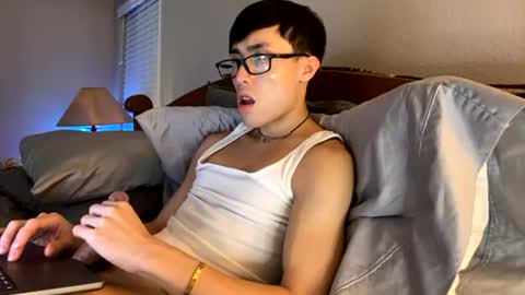 hottiewithabody101 online show from July 10, 4:54 pm
