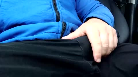 Snapshot of houskji8 chatting on September 14, 12:07 pm houskji8 online show from September 14, 12:07 pm