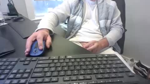 hoverday online show from October 25, 1:13 pm