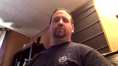 Snapshot of hpoker chatting on January 5, 5:30 pm hpoker online show from January 5, 5:30 pm