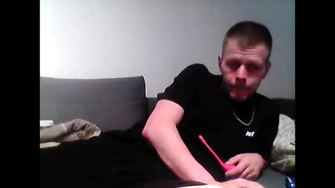 hubikush22 online show from February 1, 5:37 pm