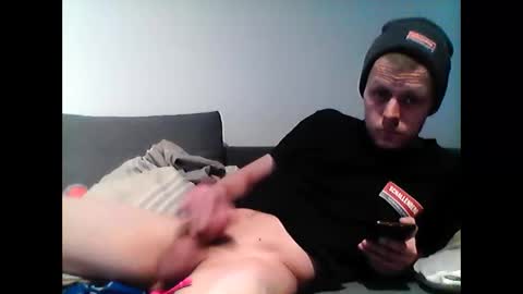 hubikush22 online show from January 15, 2:35 pm