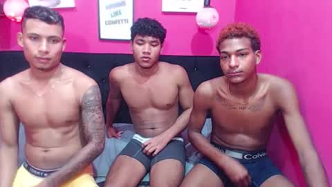 jose bigcock i like masturbate my big dick and finger my ass hole i am so hot online show from January 15, 7:49 pm