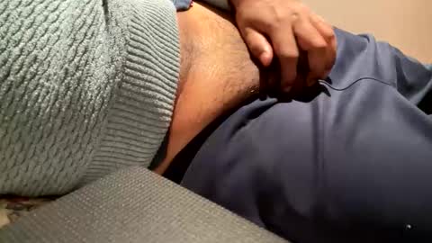 hugjack1983 online show from October 25, 11:17 pm