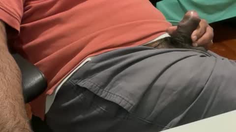 HunkyLover online show from April 16, 10:59 am