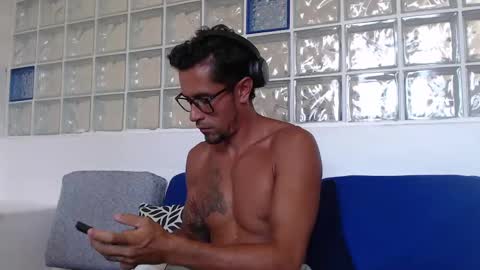 Colombian Milkman online show from February 13, 7:10 pm