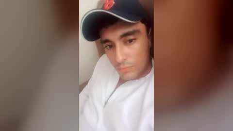 humbertozb online show from July 13, 12:13 am
