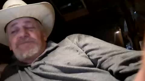 hung34u online show from January 11, 1:43 pm