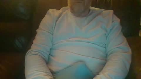 Snapshot of hung69foryou chatting on February 16, 12:00 am hung69foryou online show from February 16, 12:00 am