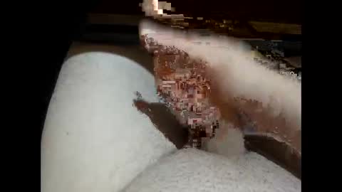 hung_mac0 online show from December 3, 2:23 pm