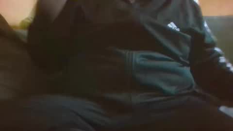 Snapshot of hungariandaddyy1975 chatting on October 9, 12:32 pm fatcockdaddy vastagfark magyar apuci online show from October 9, 12:32 pm