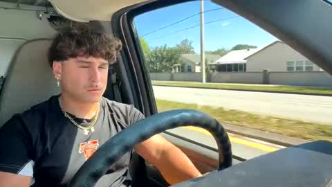 hungkingg22 online show from March 7, 7:16 pm