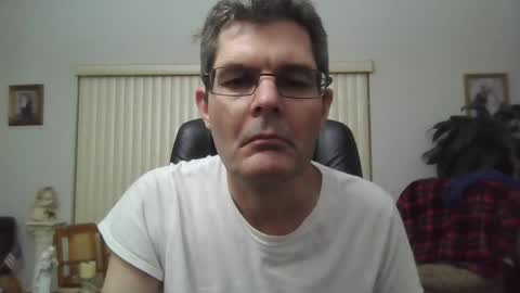 Snapshot of hunkmasclefad458 chatting on October 20, 4:49 am hunkmasclefad458 online show from October 20, 4:49 am