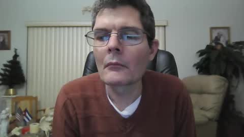 Snapshot of hunkmasclefad458 chatting on December 18, 5:37 am hunkmasclefad458 online show from December 18, 5:37 am