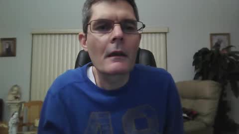 Snapshot of hunkmasclefad458 chatting on February 2, 5:42 am hunkmasclefad458 online show from February 2, 5:42 am