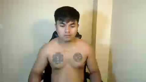 hunkyzeus online show from July 25, 4:48 pm