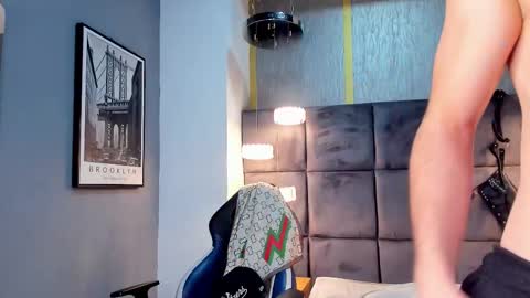 hunterheat_ online show from March 13, 12:24 pm