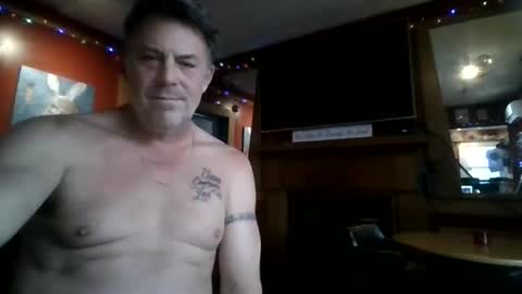 hunybager online show from February 11, 6:55 pm