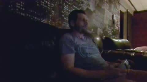 Snapshot of hurley7890 chatting on October 26, 2:02 am hurley7890 online show from October 26, 2:02 am