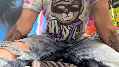 huskyclip70 online show from May 18, 7:36 am