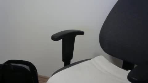 Snapshot of i_was_a_shy_dad chatting on September 10, 10:36 am i_was_a_shy_dad online show from September 10, 10:36 am