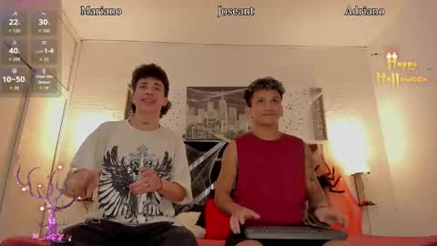 Snapshot of iamduque chatting on October 25, 5:20 am Iam Joseant online show from October 25, 5:20 am