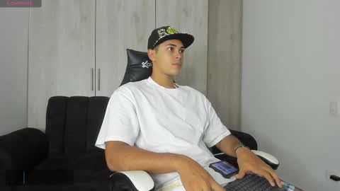 Dylan  independent model  online show from February 23, 1:31 am