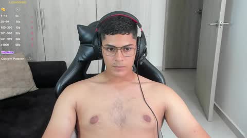 Dylan  independent model  online show from October 1, 6:01 pm