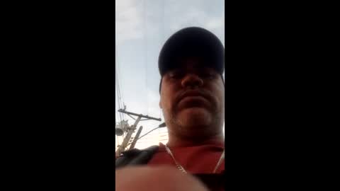 iamfrzrumlom online show from February 19, 11:39 am