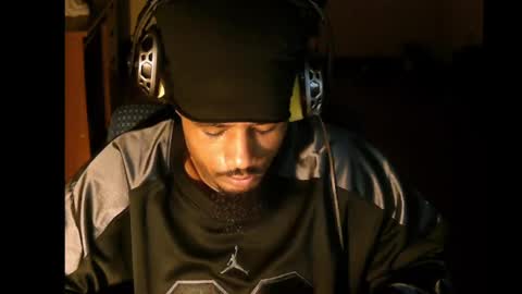 iamjohnny4u online show from November 23, 6:02 am