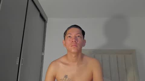 Juliiiiian online show from June 17, 11:12 am
