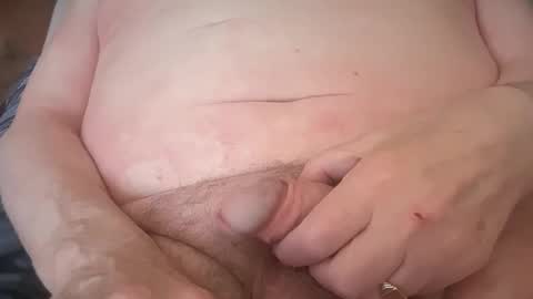 ian53a - mature UK man for same online show from May 22, 10:09 am