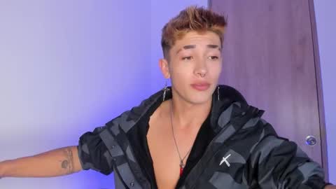 Andrew online show from February 12, 3:45 am