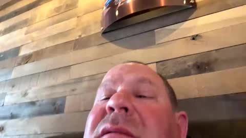 icanmakeyousquirt69 online show from May 7, 8:53 pm