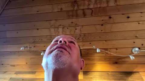 icanmakeyousquirt69 online show from May 11, 2:56 pm