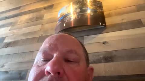 icanmakeyousquirt69 online show from May 5, 5:57 pm