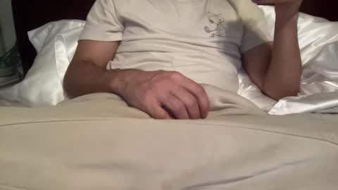 Snapshot of ice_jr chatting on October 9, 11:31 pm Ice Jr online show from October 9, 11:31 pm