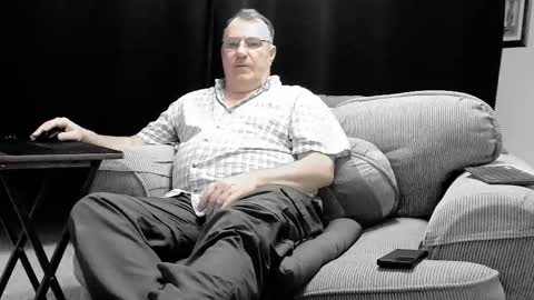 Snapshot of icihristopher chatting on March 3, 1:28 am Christopher online show from March 3, 1:28 am