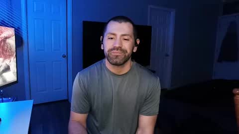 Snapshot of icy_ivy chatting on February 28, 9:47 am Ivan online show from February 28, 9:47 am