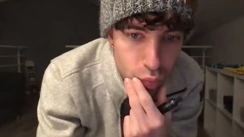 Snapshot of icyninesix chatting on January 5, 4:27 pm icyninesix online show from January 5, 4:27 pm